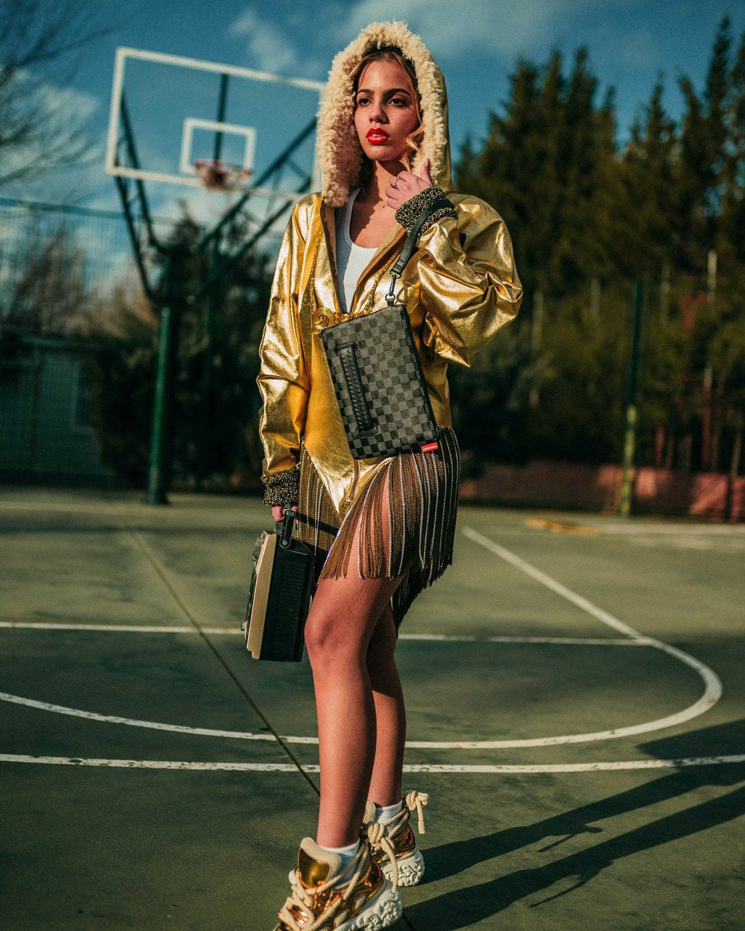 HENNY BLACK CROSSOVER CLUTCH | Sprayground Discount