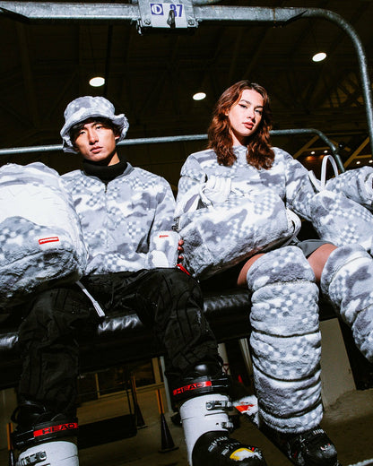 3AM PLUSH SWISS ALPS MINI DUFFLE | Sprayground US
