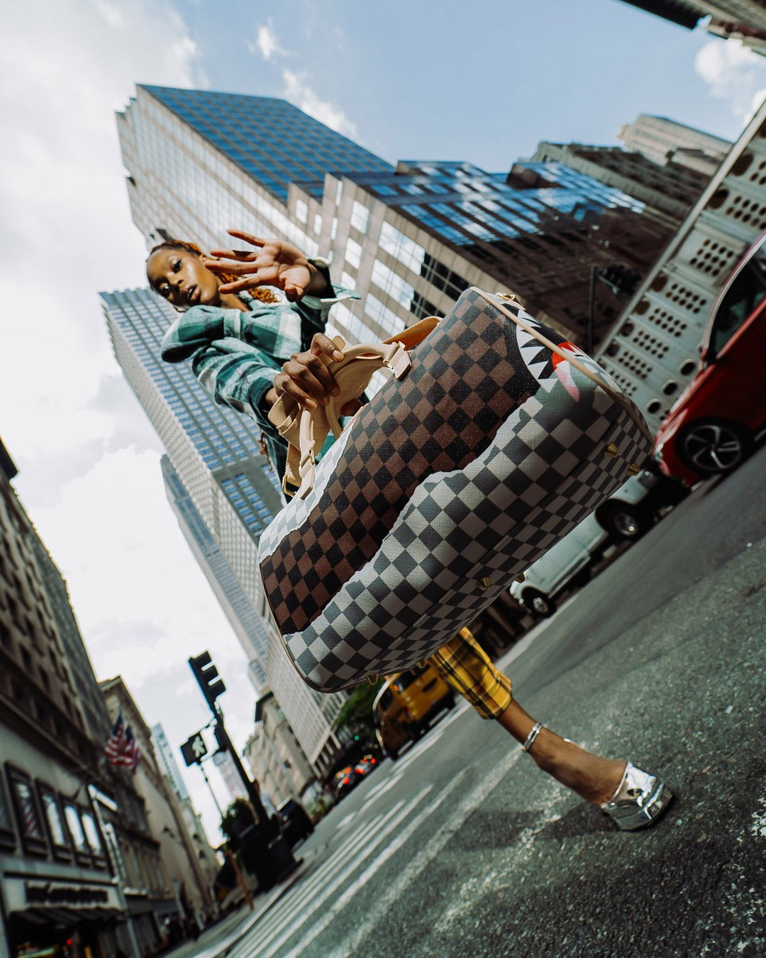 UNSTOPPABLE ENDEAVORS II MINI DUFFLE | Sprayground Online