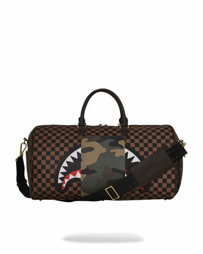EXTERIOR GOLD ZIP POCKET SHARKS IN PARIS DUFFLE | Sprayground Near Me