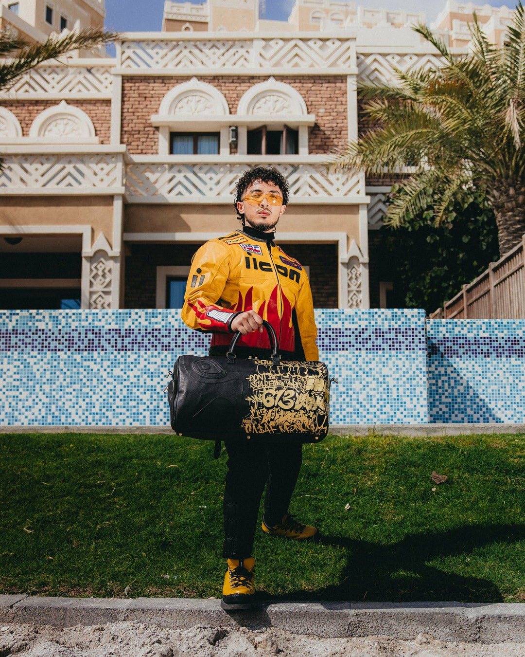 HALF GRAFF GLIDE LARGE DUFFLE | Sprayground Clearance