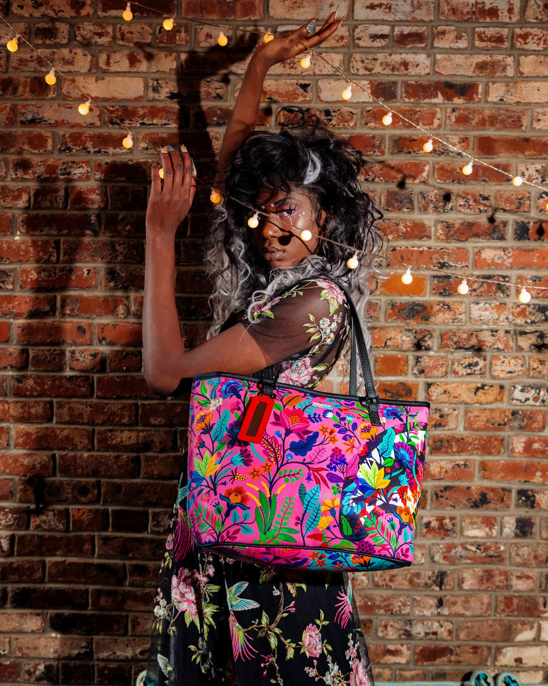AVANT GARDEN TOTE | Sprayground US