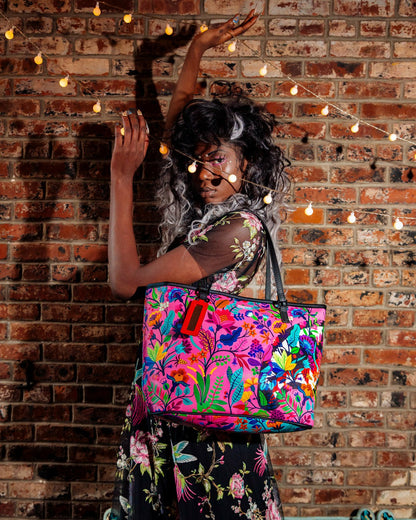 AVANT GARDEN TOTE | Sprayground US