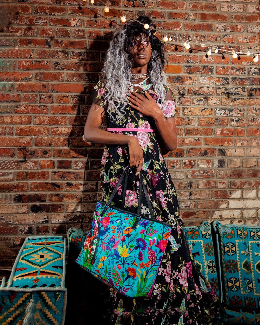 AVANT GARDEN TOTE | Sprayground US