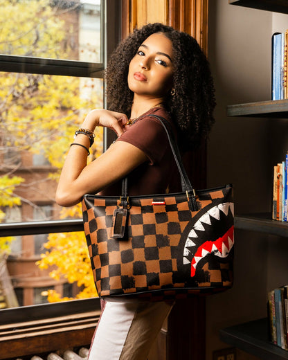 SHARKS IN PARIS VANQUISH TOTE | Sprayground Discount