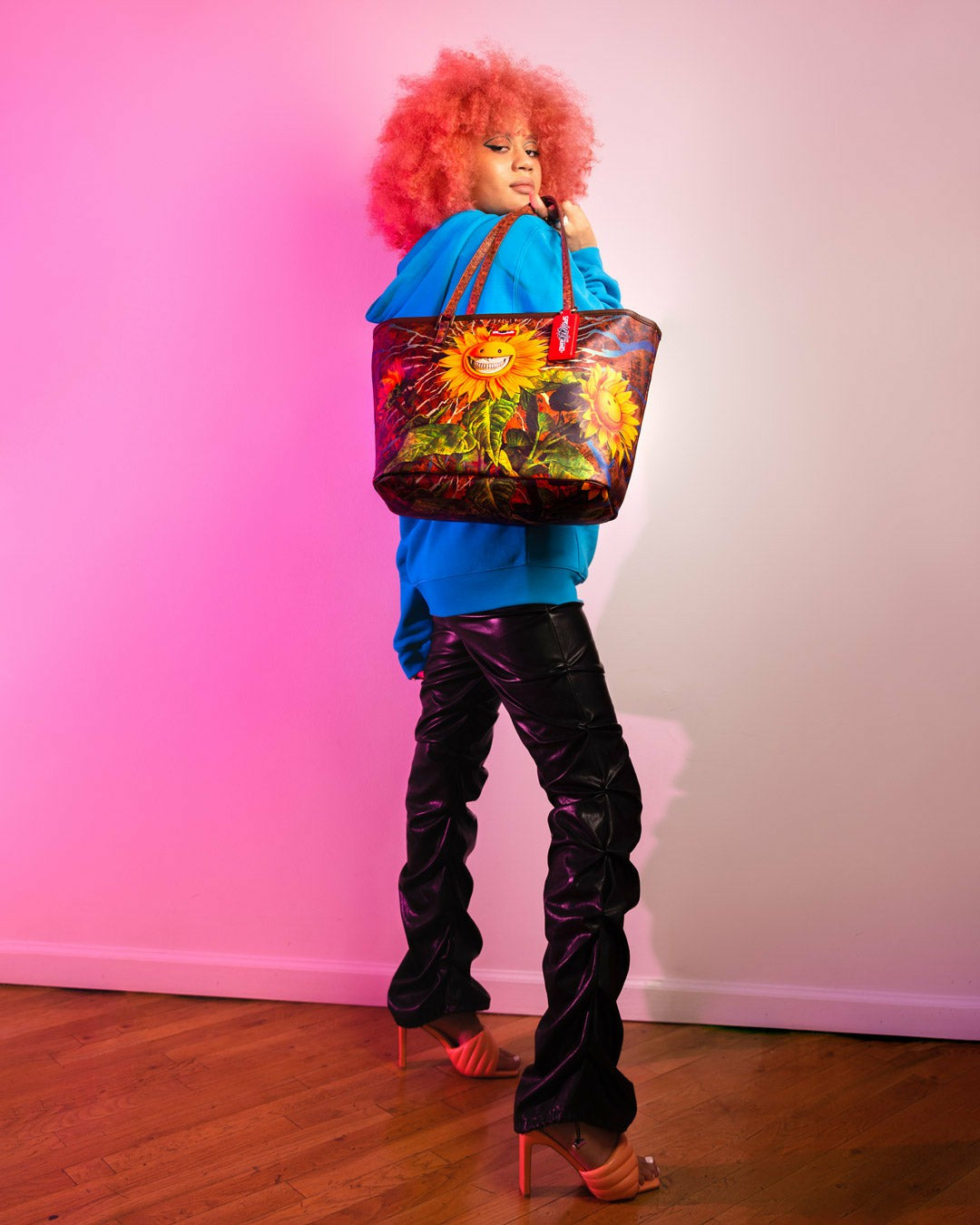 SUNFLOWER GRIN RON ENGLISH COLLAB TOTE | Sprayground Online