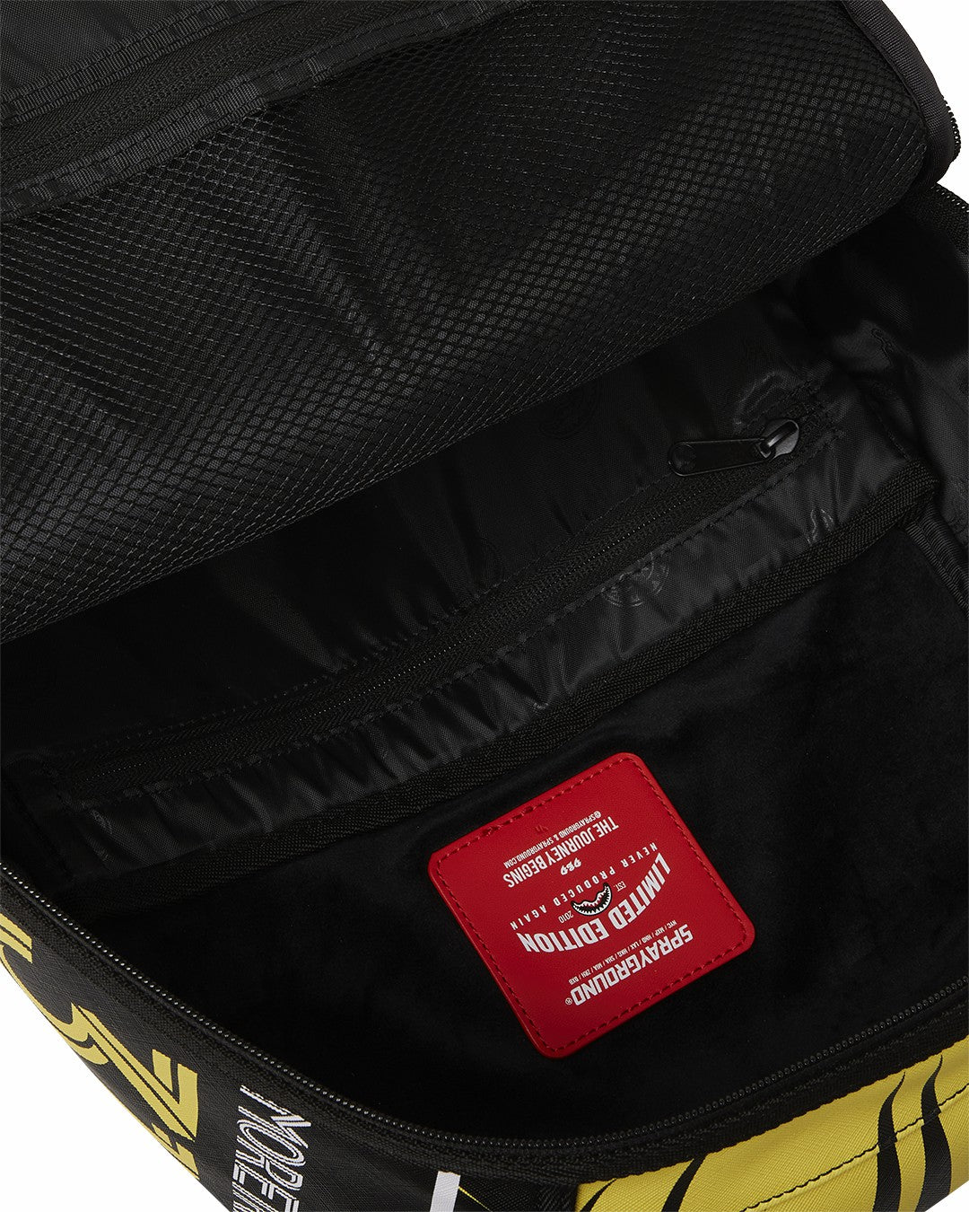 MLS COLUMBUS CREW STEVEN MOREIRA 9 BACKPACK | Sprayground for sale
