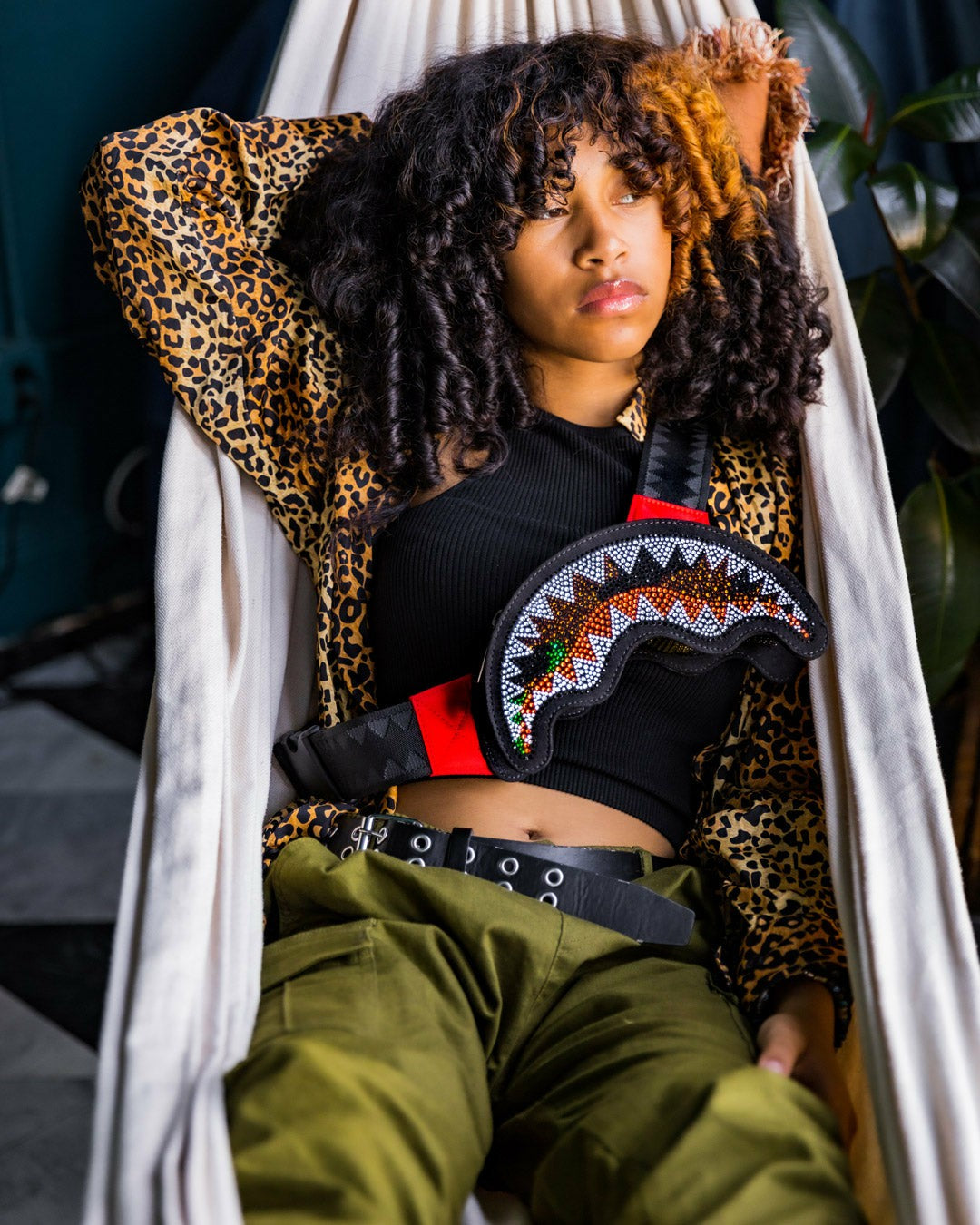TRINITY CAMO SHARKMOUTH CROSSBODY | Sprayground Clearance