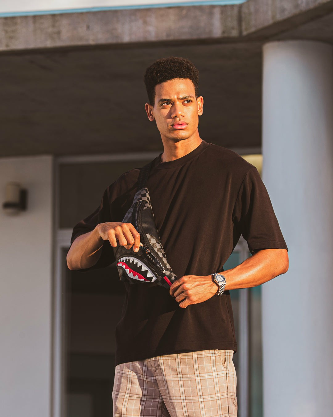 HENNY AIIR TO THE THRONE SAVVY CROSSBODY | Sprayground Online
