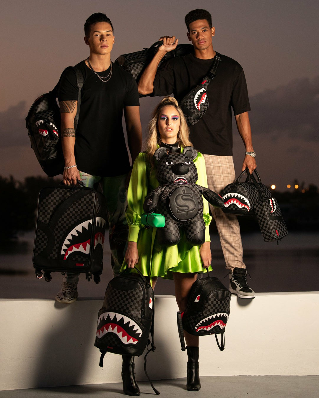 HENNY AIIR TO THE THRONE SAVVY CROSSBODY | Sprayground Online