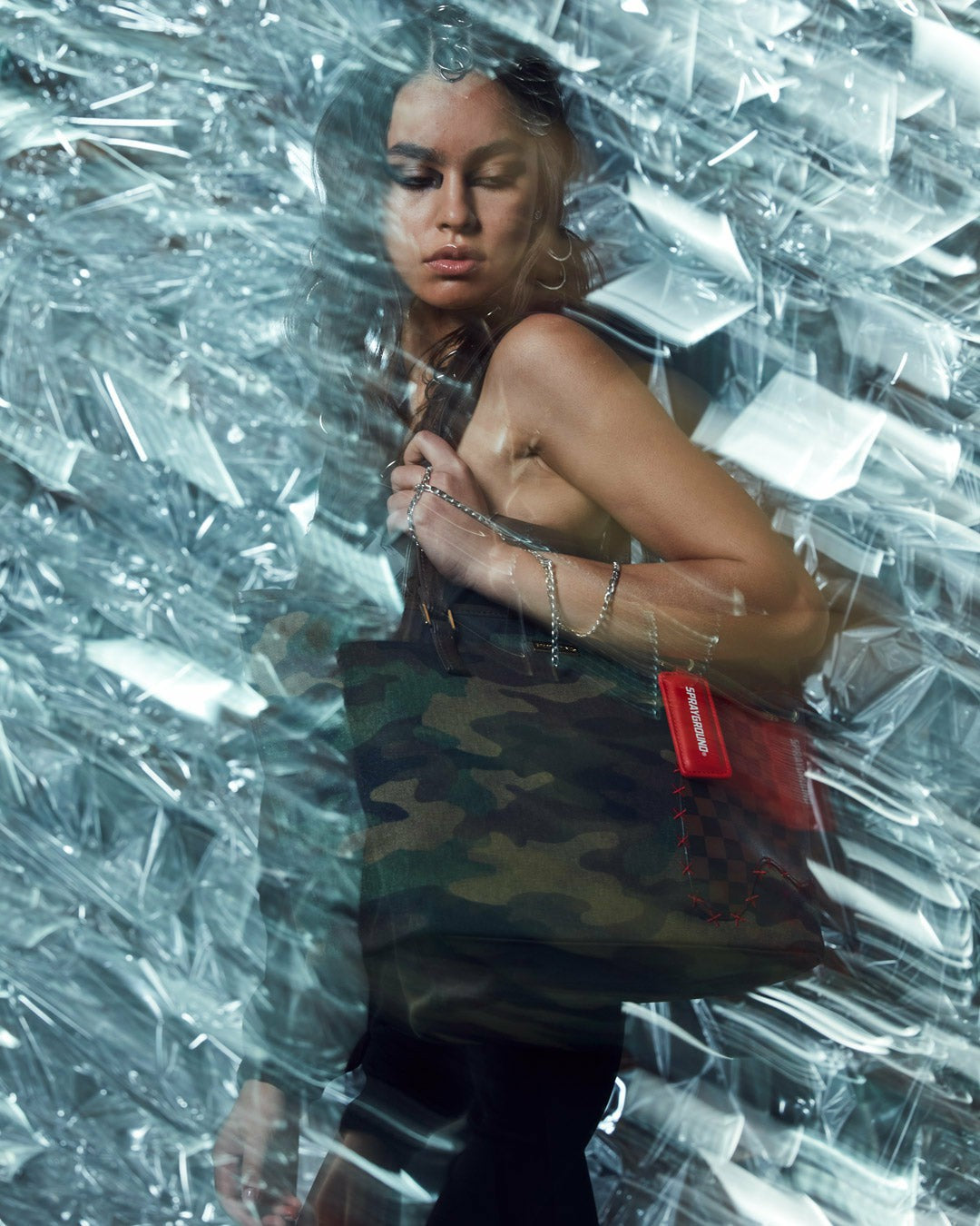 THE PARADOXX SHARK TOTE | Sprayground Online