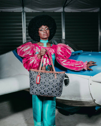 ILLUCHAINS TOTE | Sprayground Clearance