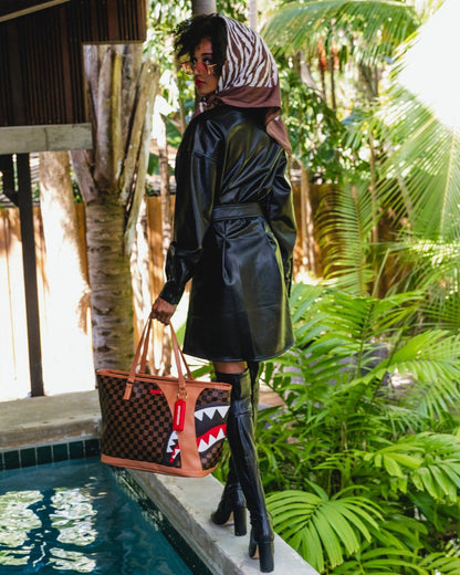 HENNY AIR TO THE THRONE TOTE | Sprayground US