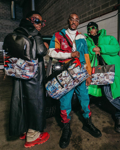 $HARKBITE TOTE | Sprayground Discount