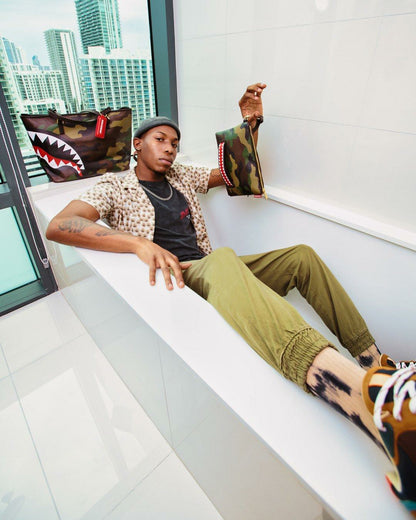 CHECKS IN CAMOFLAUGE TOTE | Sprayground Clearance