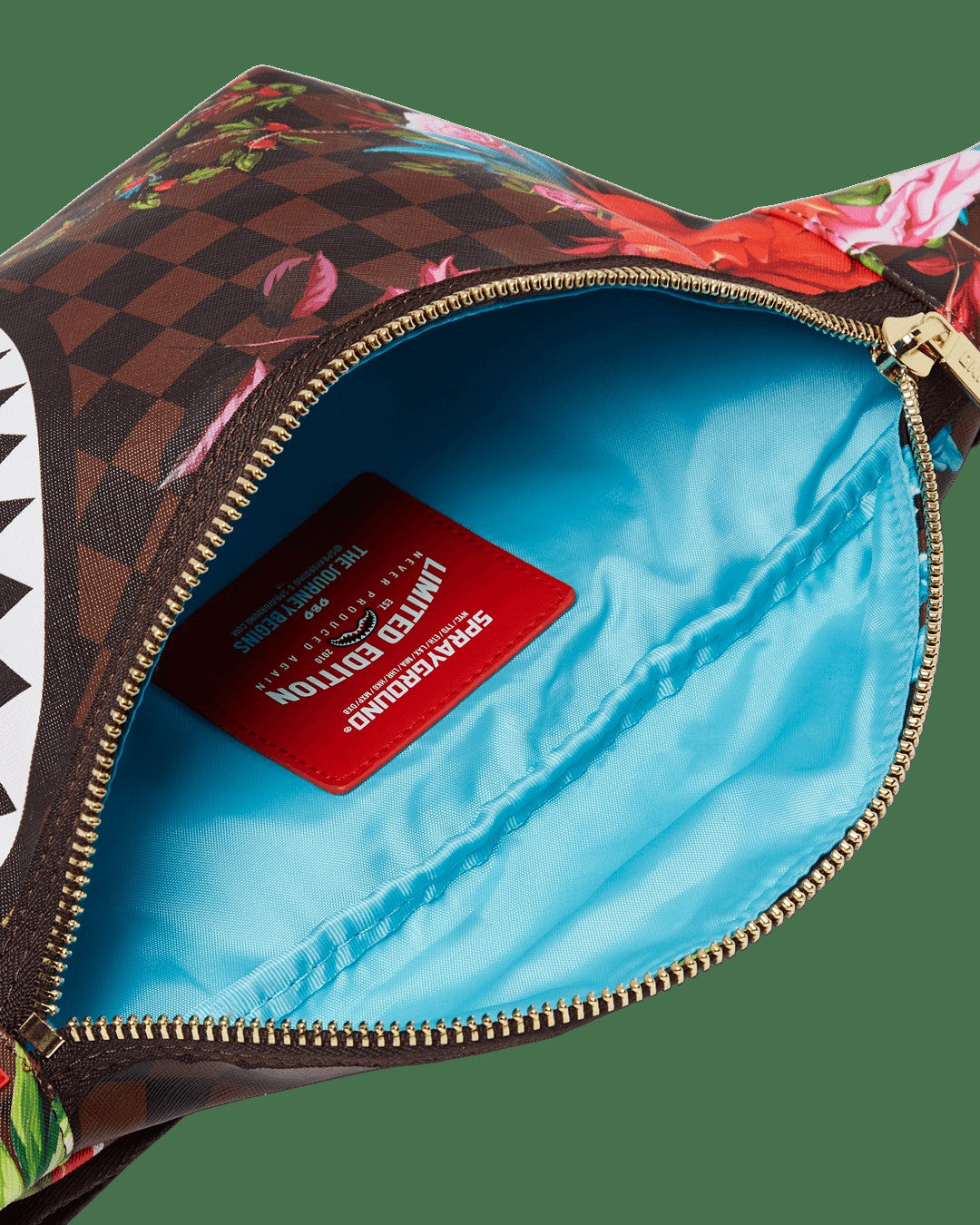 GARDEN OF SHARKS SAVVY CROSSBODY | Sprayground Clearance