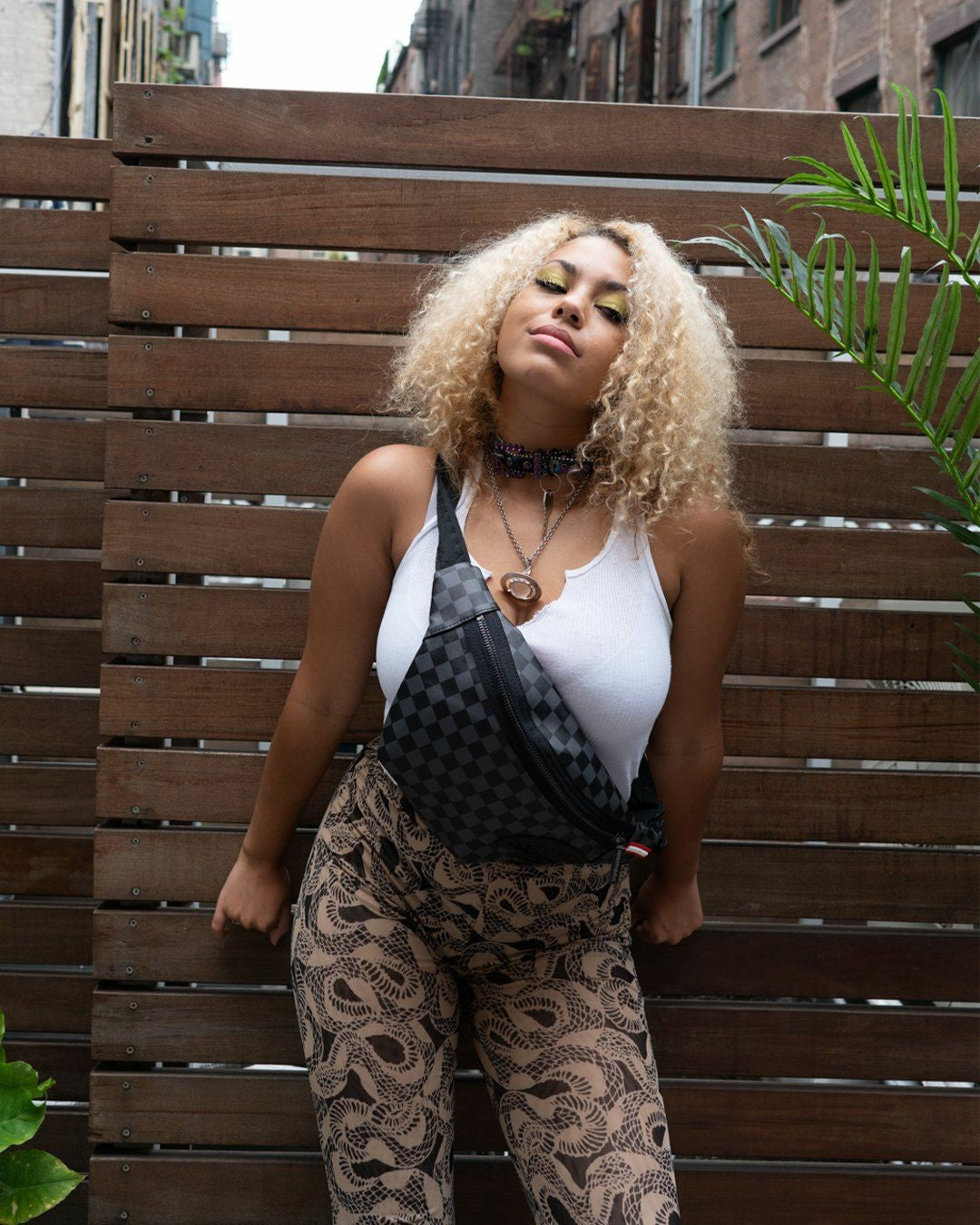 HENNY BLACK SAVVY CROSSBODY | Sprayground Online