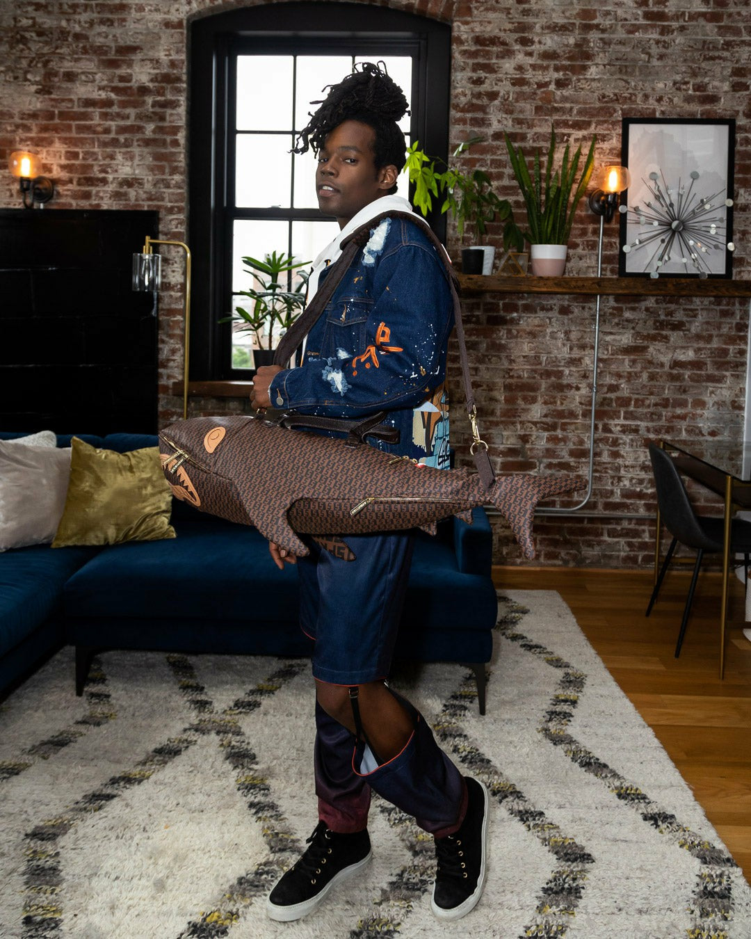 SHARKFINITY SHARK SHAPE DUFFLE | Sprayground for sale