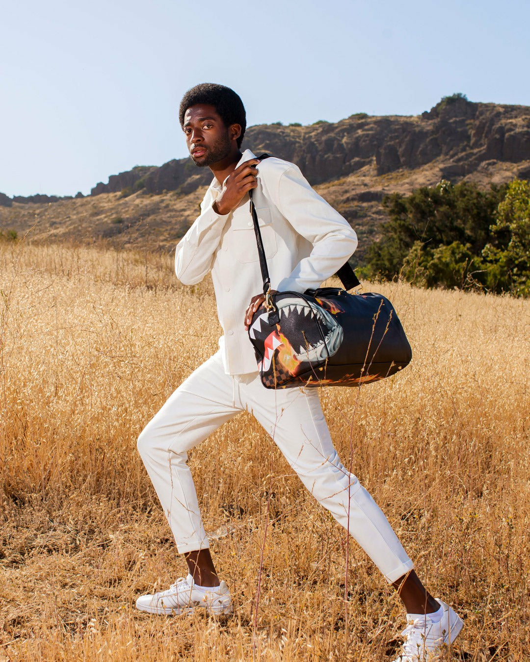 SHARKS IN PARIS UNSTOPPABLE DUFFLE | Sprayground for sale