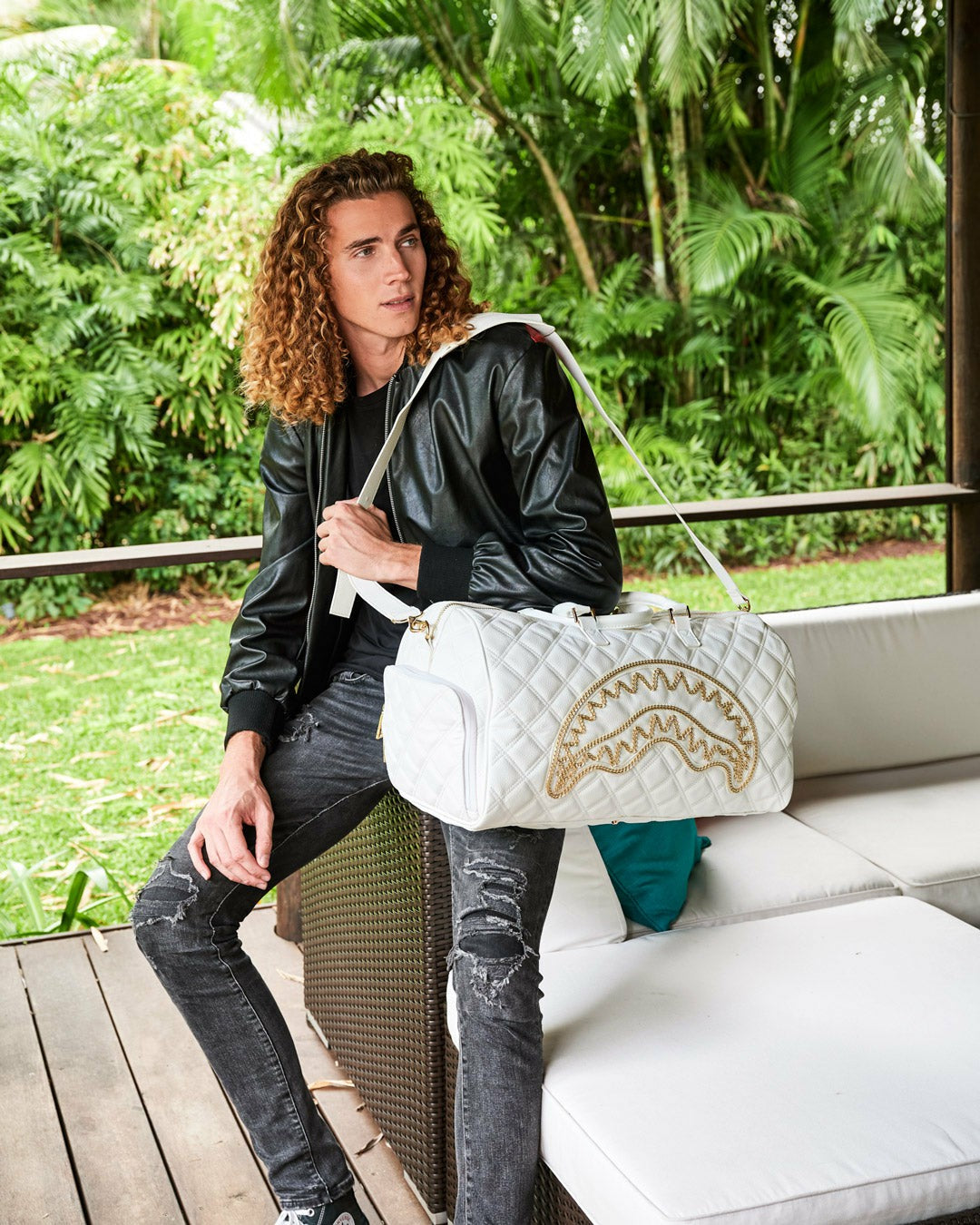 RIVIERA LE BLANC GOLD CHAIN SHARK DUFFLE | Sprayground Online