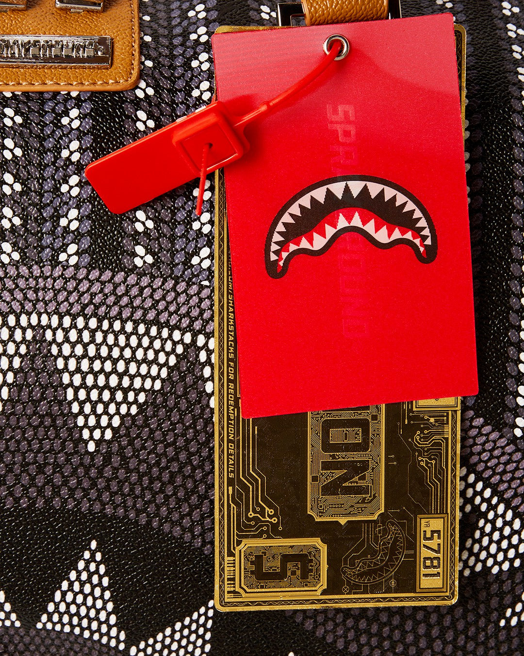 ILLUCHAINS DUFFLE | Sprayground Online