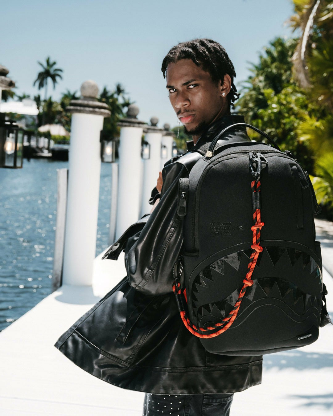 SHARK CENTRAL KYUSHU MOUNTAIN DLXS BACKPACK | Sprayground Online