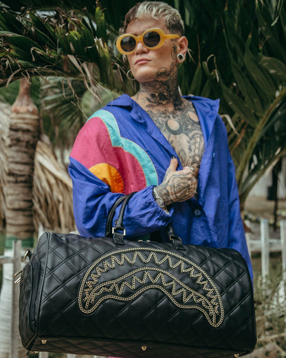 NOIR QUILT GOLD CHAIN SHARK DUFFLE | Sprayground Discount