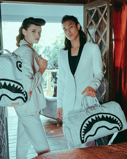 SPLIT THE CHECK (PEARL) DUFFLE | Sprayground Online