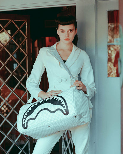 SPLIT THE CHECK (PEARL) DUFFLE | Sprayground Online