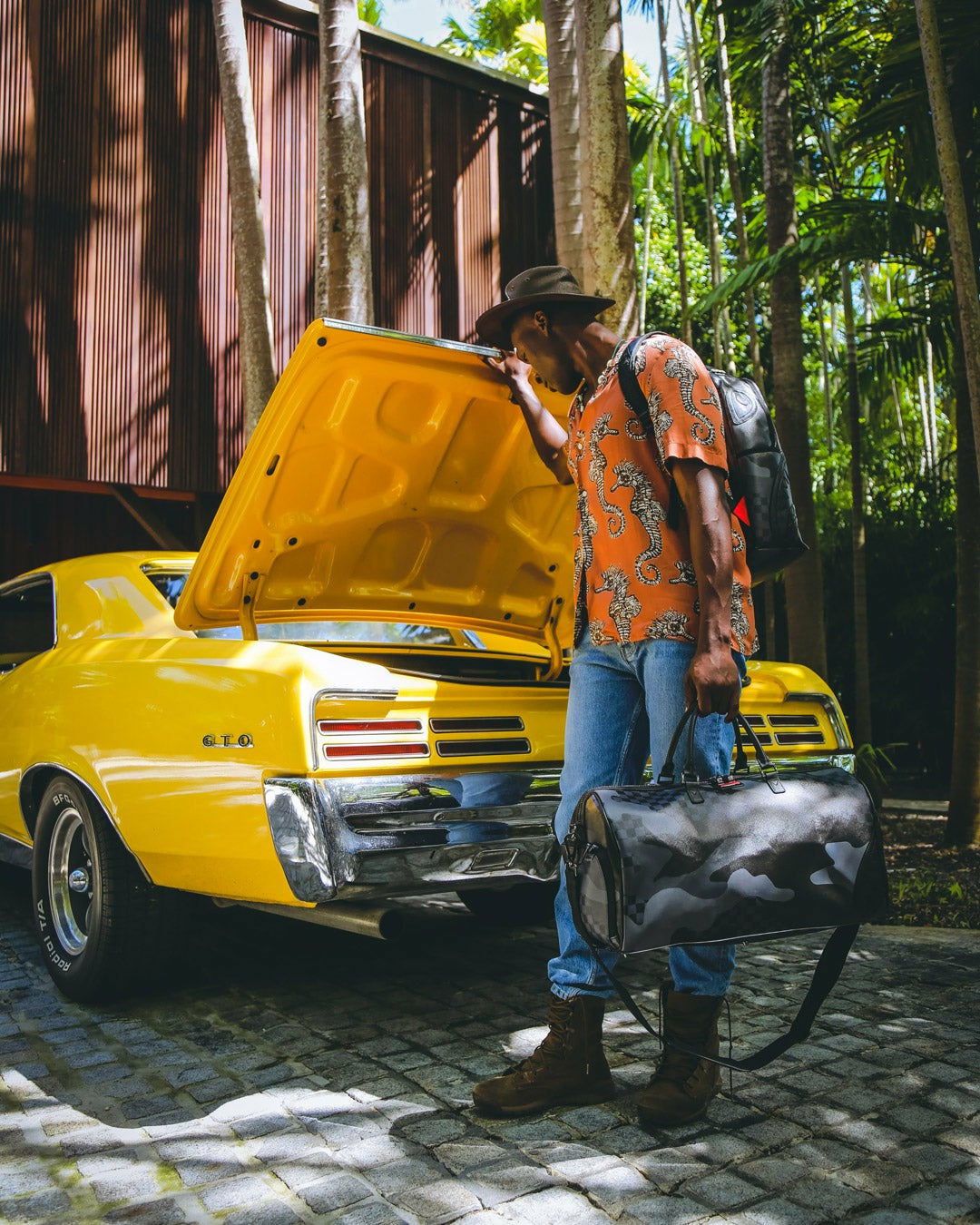 3AM NEVER SLEEP EMPEROR DUFFLE | Sprayground sale
