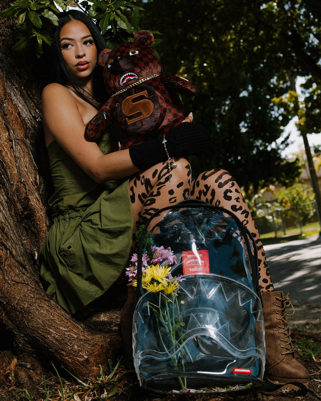 CLEAR BACKPACK - SHARKS IN PARIS BEAR | Sprayground Clearance