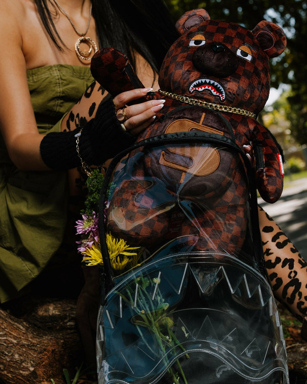 CLEAR BACKPACK - SHARKS IN PARIS BEAR | Sprayground Clearance