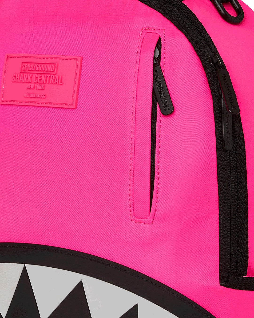 SHARK CENTRAL PULSE BACKPACK | Sprayground Discount