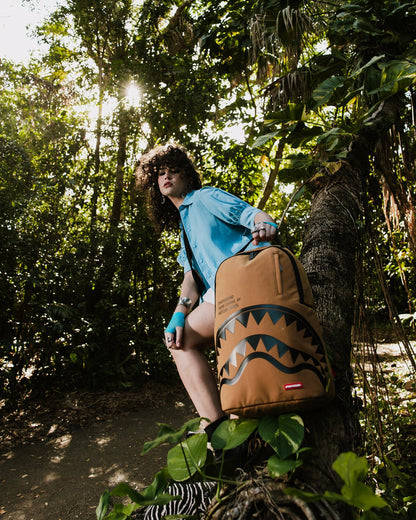 SHARK CENTRAL INTERIOR DLX BACKPACK | Sprayground Near Me