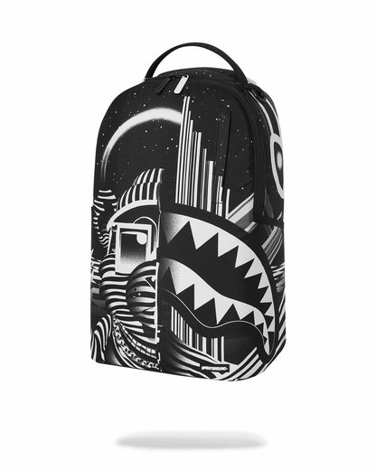 PARALLEL UNIVERSE BEAR SHARK DLXR BACKPACK | Sprayground US