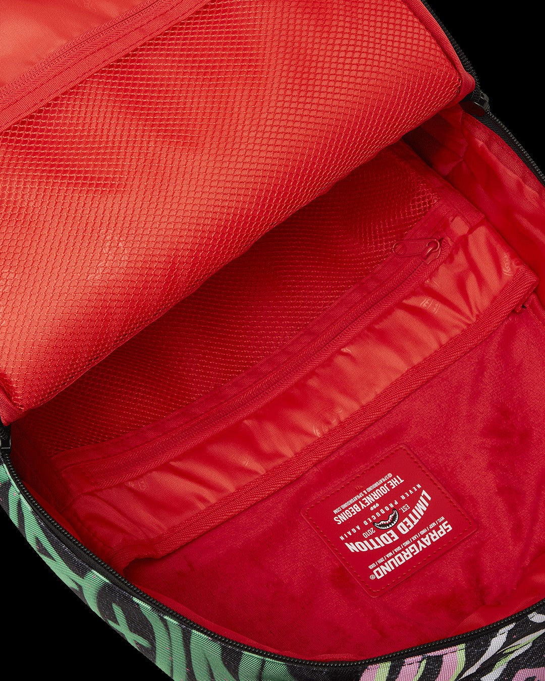 RAISE THE STAKES DLXR BACKPACK | Sprayground Discount