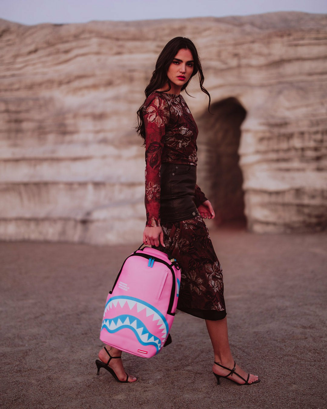 SHARK CENTRAL AMUSEMENT DLXSV BACKPACK | Sprayground Discount