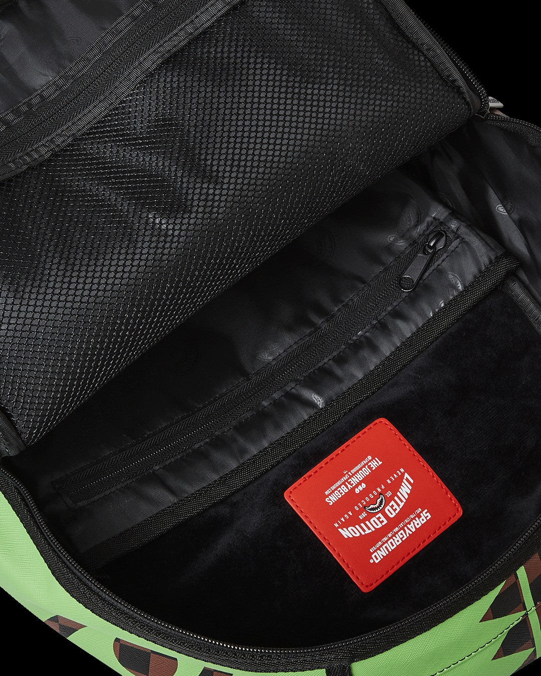 GREEN MONEY BEAR DLXSV BACKPACK | Sprayground Near Me