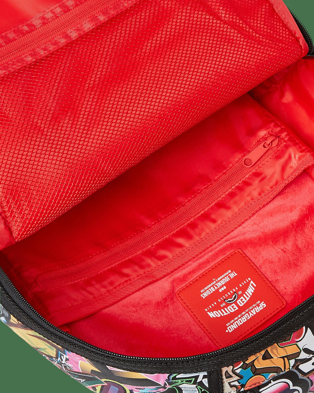 HALF GRAF LIPS DLXSV BACKPACK | Sprayground US