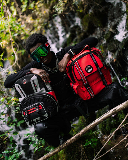 SKY HIGH SEEKERS ARCTIC DELUXE BACKPACK | Sprayground sale